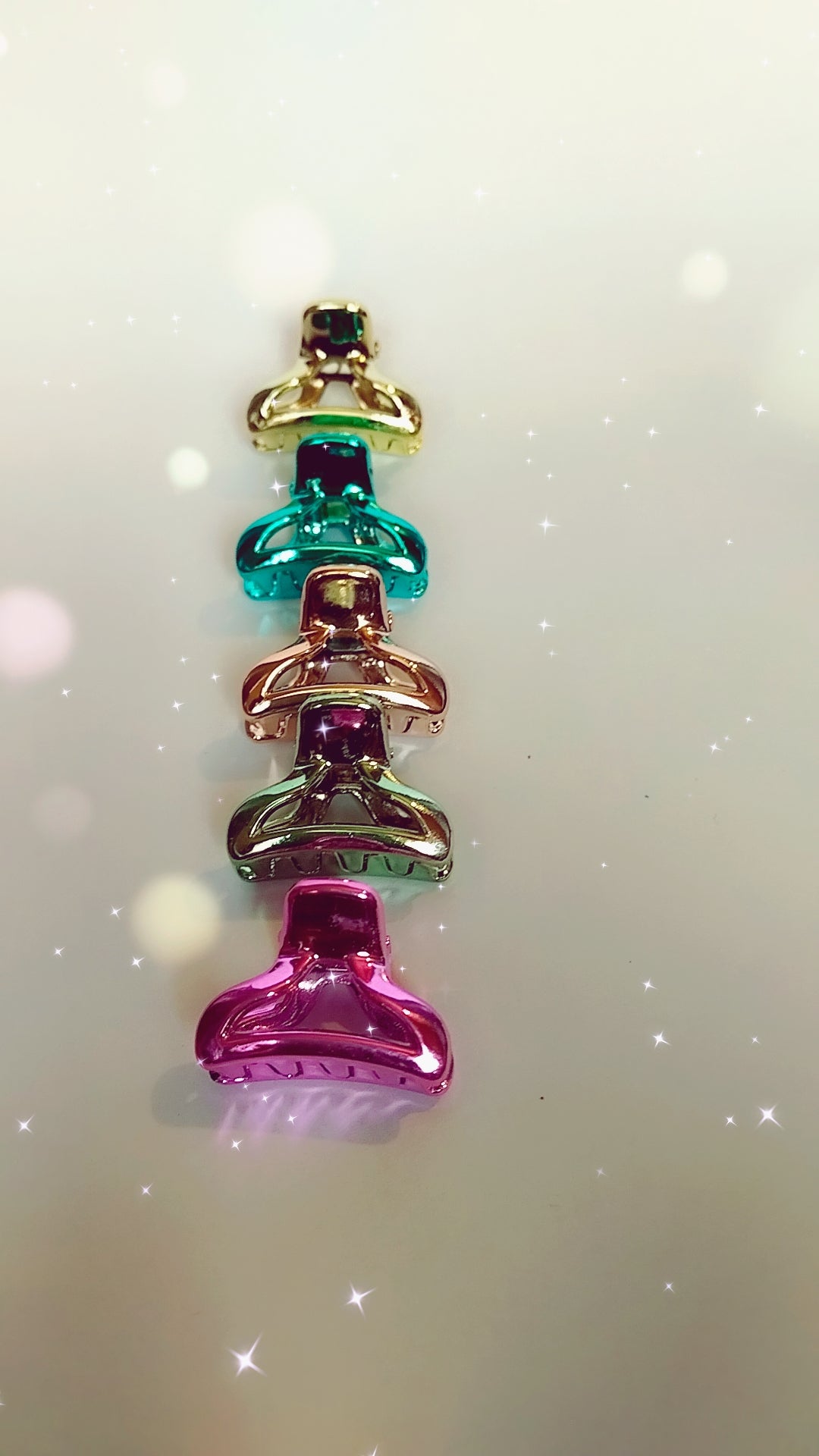 Casual Colourful Hair Clips Set, 6 Pcs Mini Hair Claws for girls!