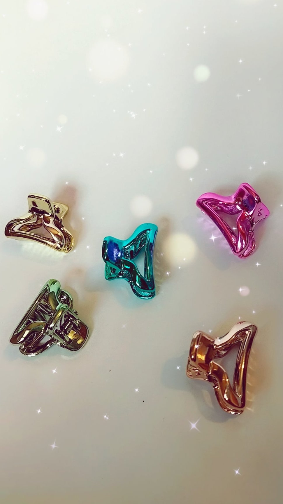 Casual Colourful Hair Clips Set, 6 Pcs Mini Hair Claws for girls!