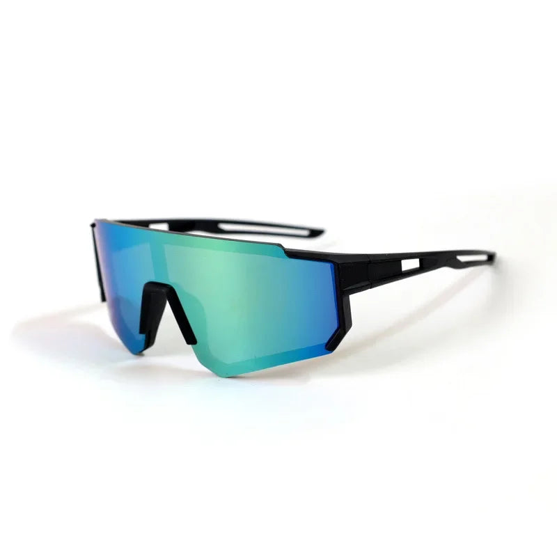 Trendy Boys' Sunglasses - Colorful Lenses ā Ideal for Outdoor Adventures and Cycling!